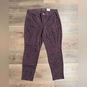 Style & Co. Plum Leopard Print Skinny Pants